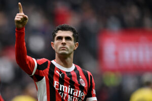 Milan in emergenza: Allegri perde anche Pulisic, allarme in vista della Fiorentina